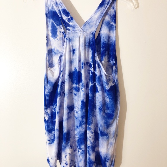 Bobeau Tie Dye Racer Back Tank in Blue White Sz M - Picture 3 of 8
